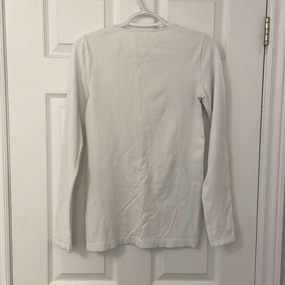The Group by Babaton long-sleeve shirt - Picture 2 of 3